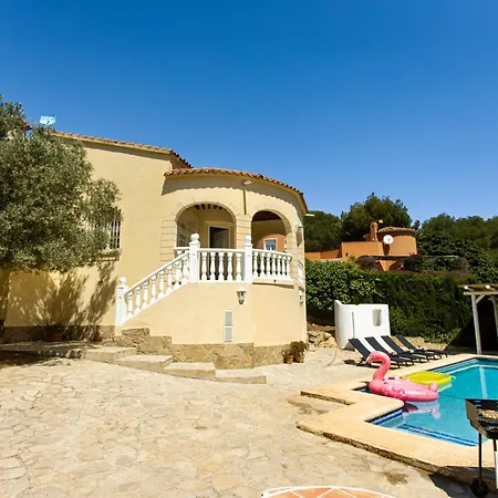 Villa The Alou 1 - Jacuzzi - Bbq - Garden - Pool *