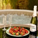 Villa The Alou 1 - Jacuzzi - Bbq - Garden - Pool